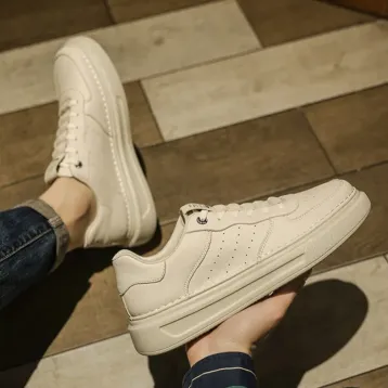 Peak Trail Casual Shoes